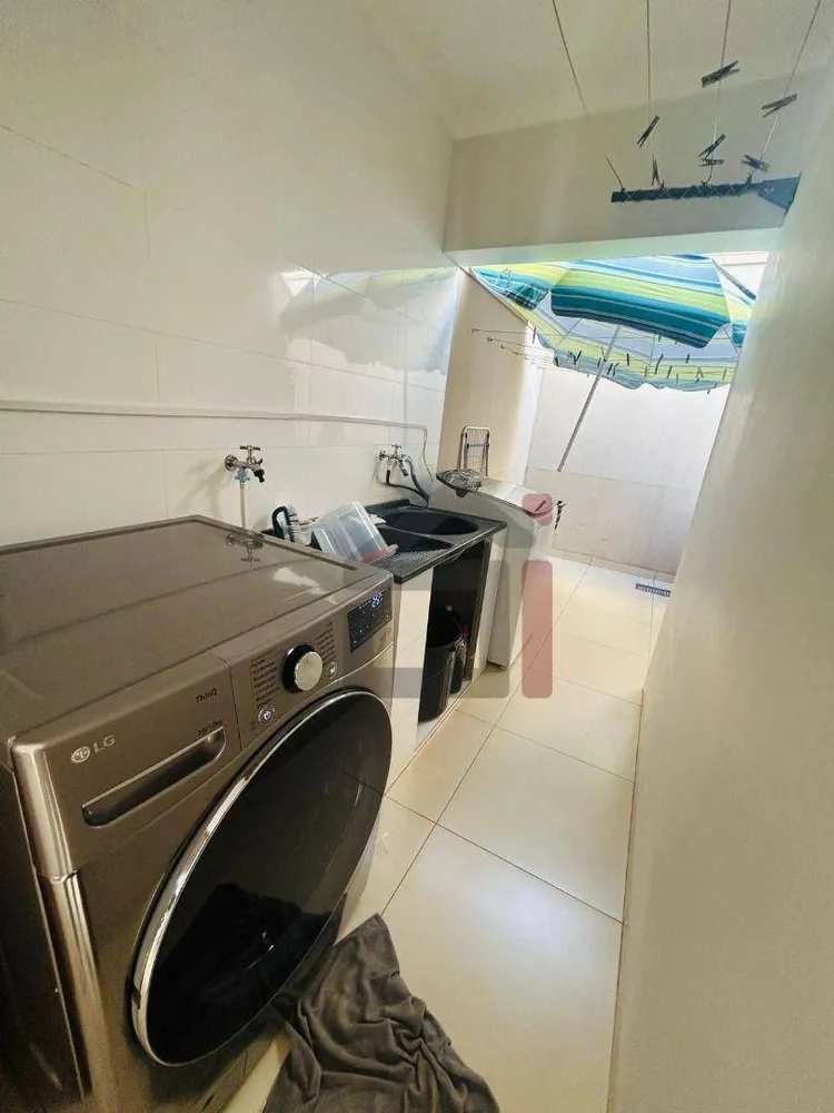Casa, 3 quartos, 195 m² - Foto 12