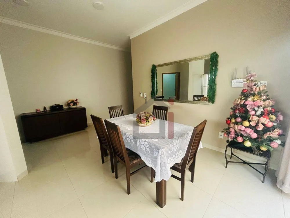 Casa, 3 quartos, 195 m² - Foto 8