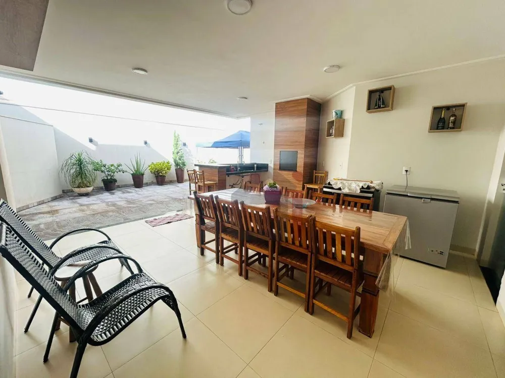 Casa, 3 quartos, 195 m² - Foto 10