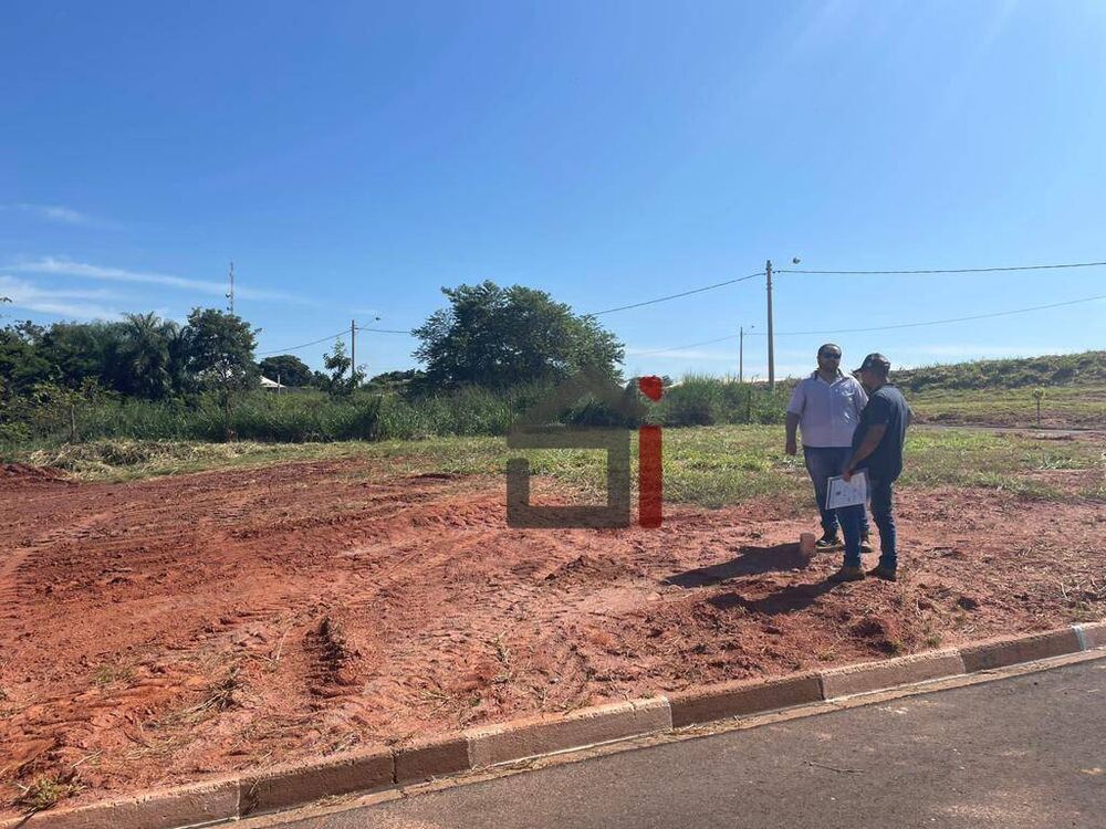Terreno, 200 m² - Foto 1