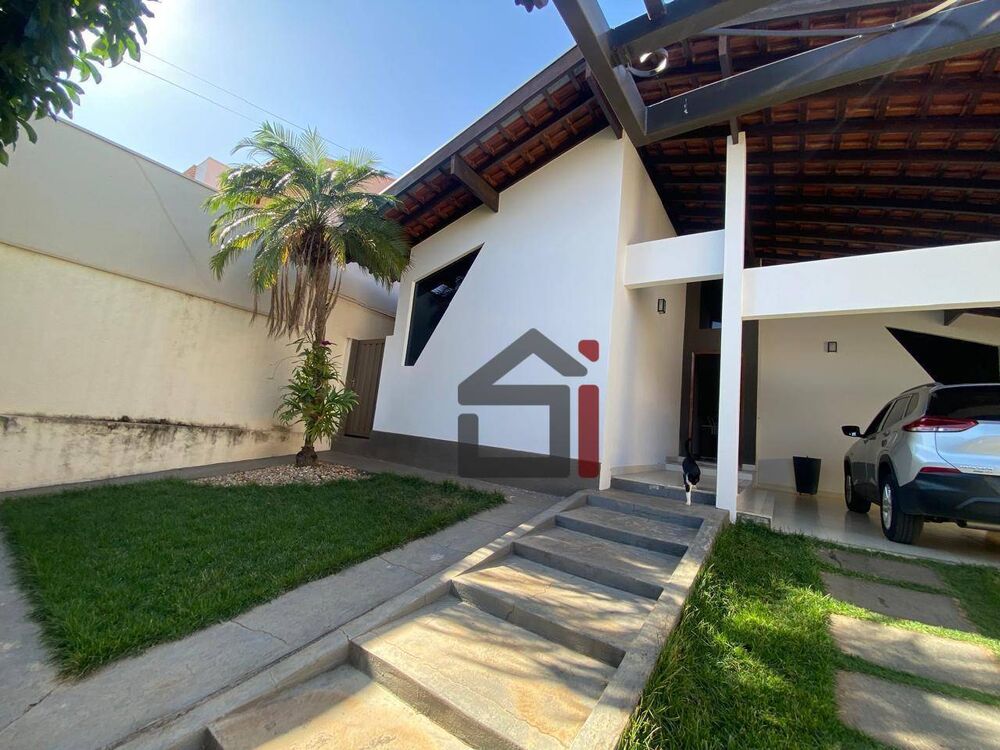 Casa, 3 quartos, 254 m² - Foto 2