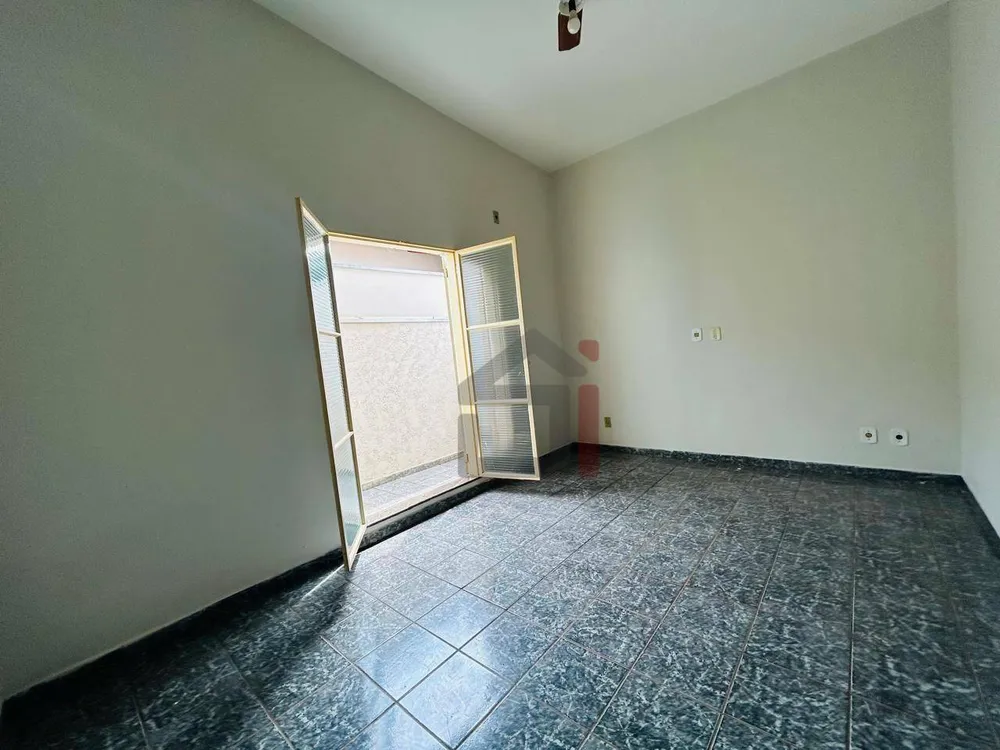 Casa, 3 quartos, 142 m² - Foto 8
