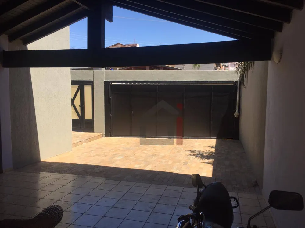 Casa, 3 quartos - Foto 2
