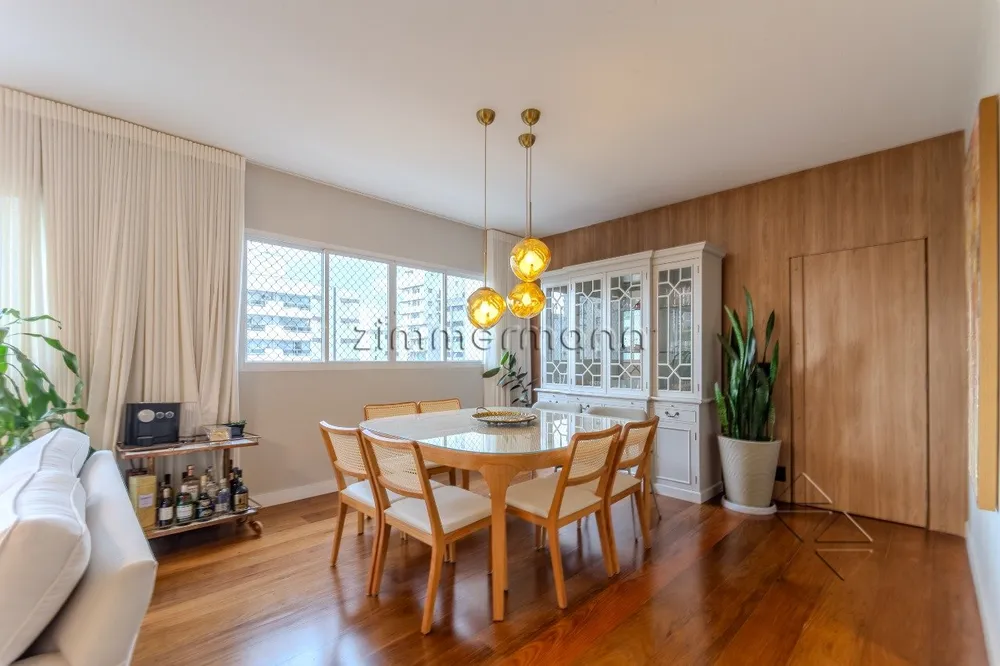 Apartamento, 3 quartos, 220 m² - Foto 3