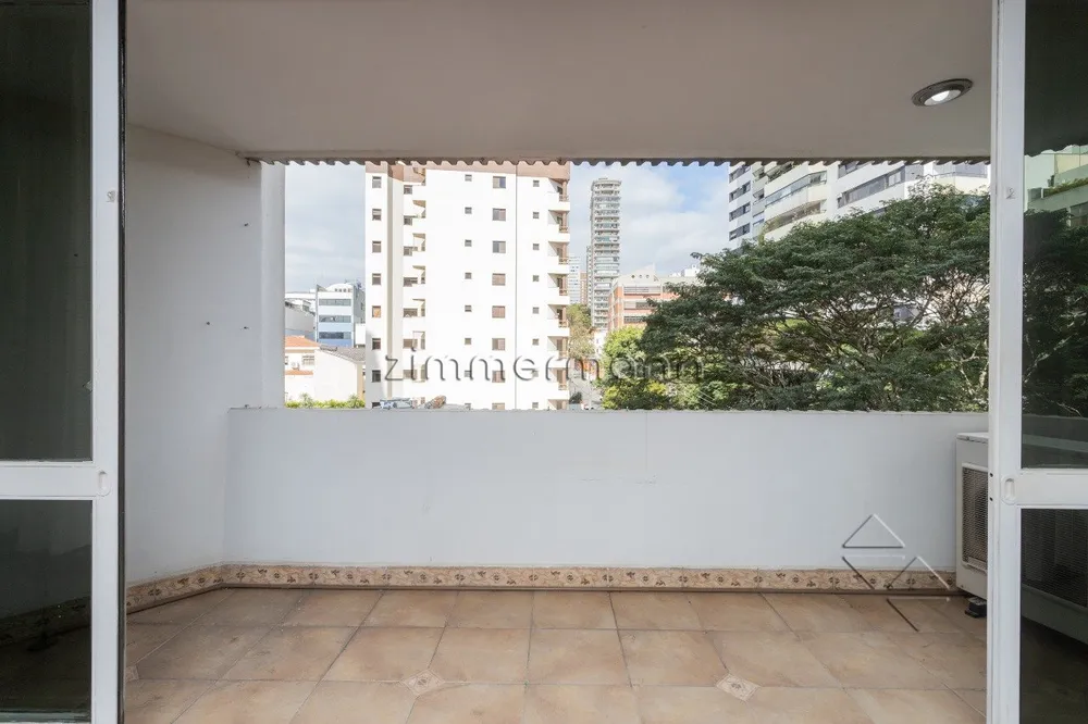 Apartamento, 3 quartos, 232 m² - Foto 2