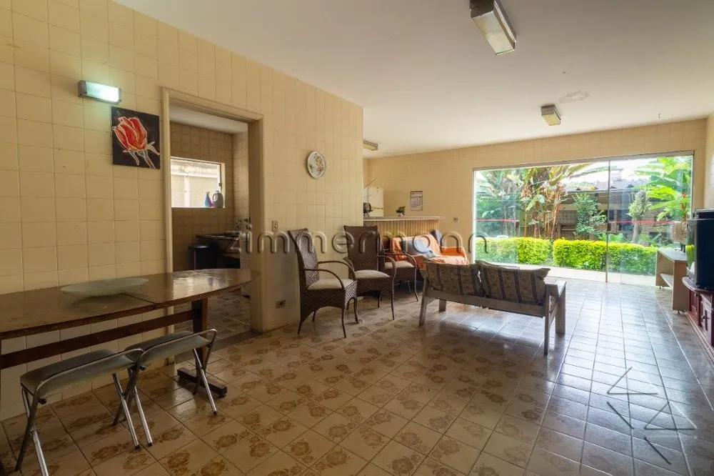 Casa, 3 quartos, 232 m² - Foto 3
