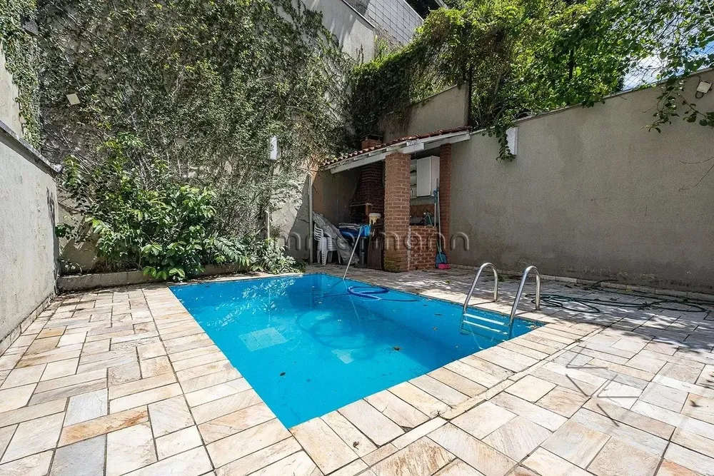 Casa, 3 quartos, 198 m² - Foto 1