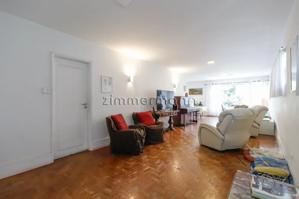 Apartamento, 3 quartos, 192 m² - Foto 2