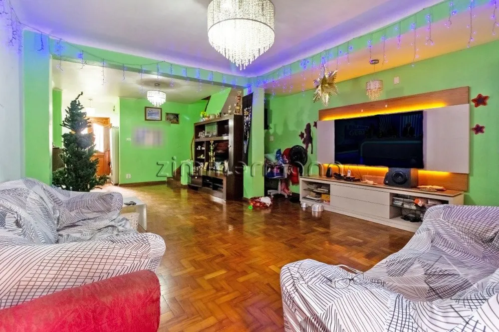 Casa, 3 quartos, 236 m² - Foto 1