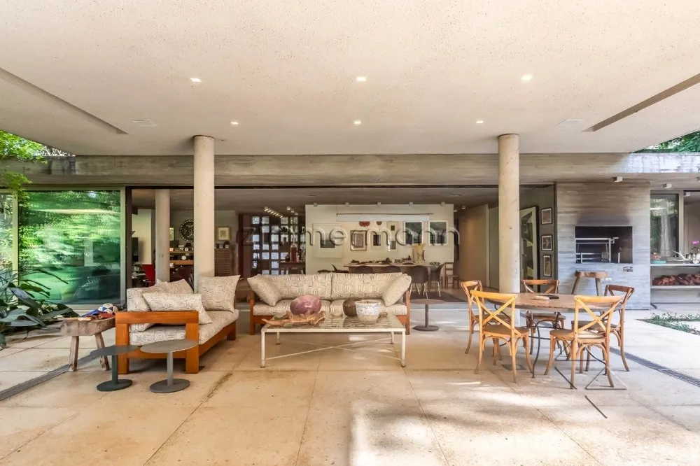 Casa, 3 quartos, 1040 m² - Foto 2