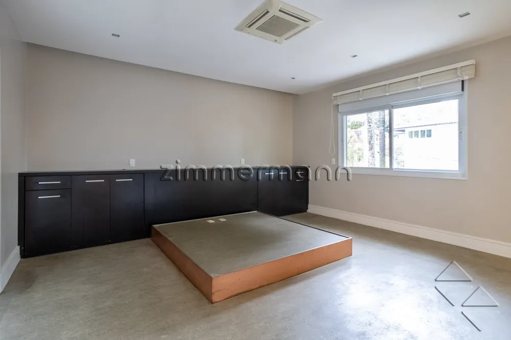 Casa, 3 quartos, 319 m² - Foto 1