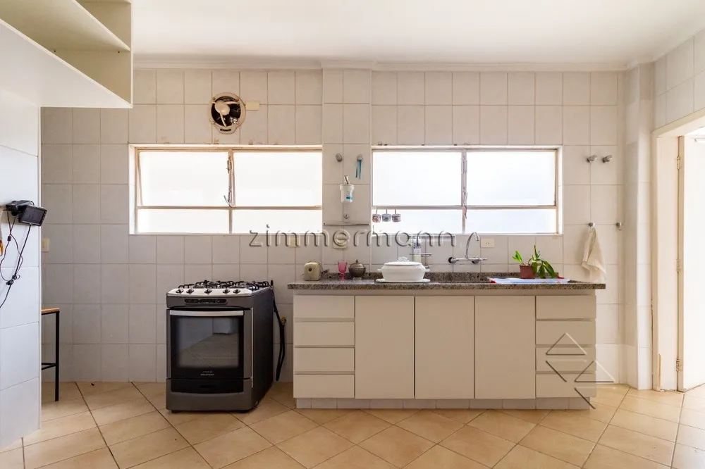 Apartamento, 4 quartos, 247 m² - Foto 1