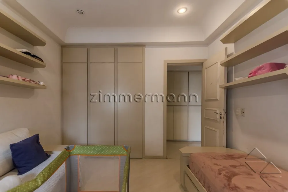 Apartamento, 3 quartos, 260 m² - Foto 1