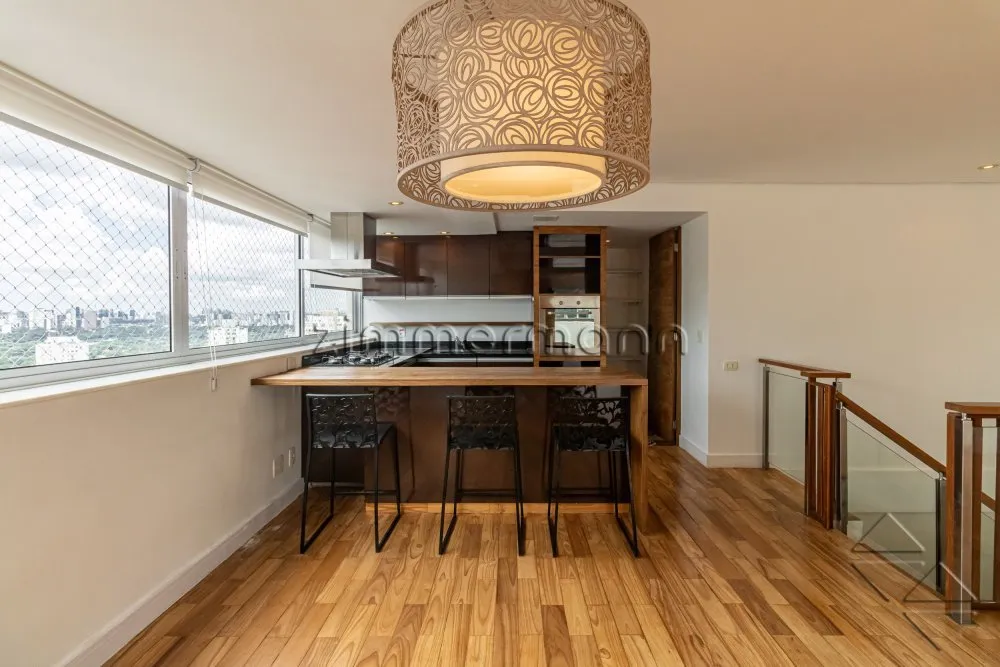 Cobertura, 3 quartos, 245 m² - Foto 2