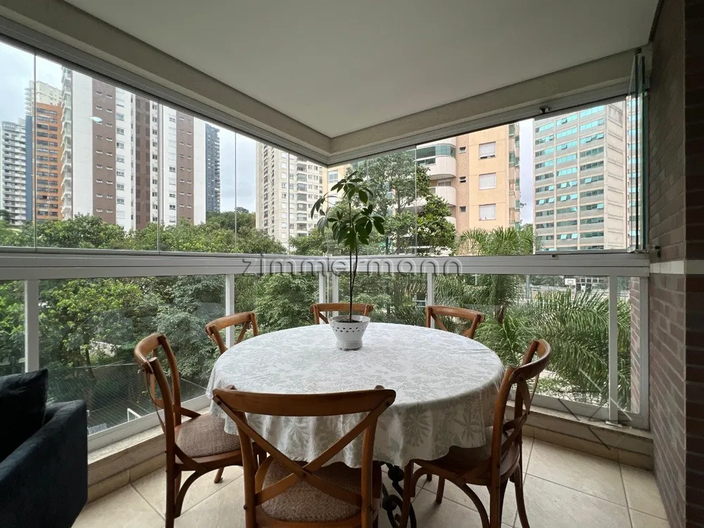 Apartamento, 3 quartos, 137 m² - Foto 2