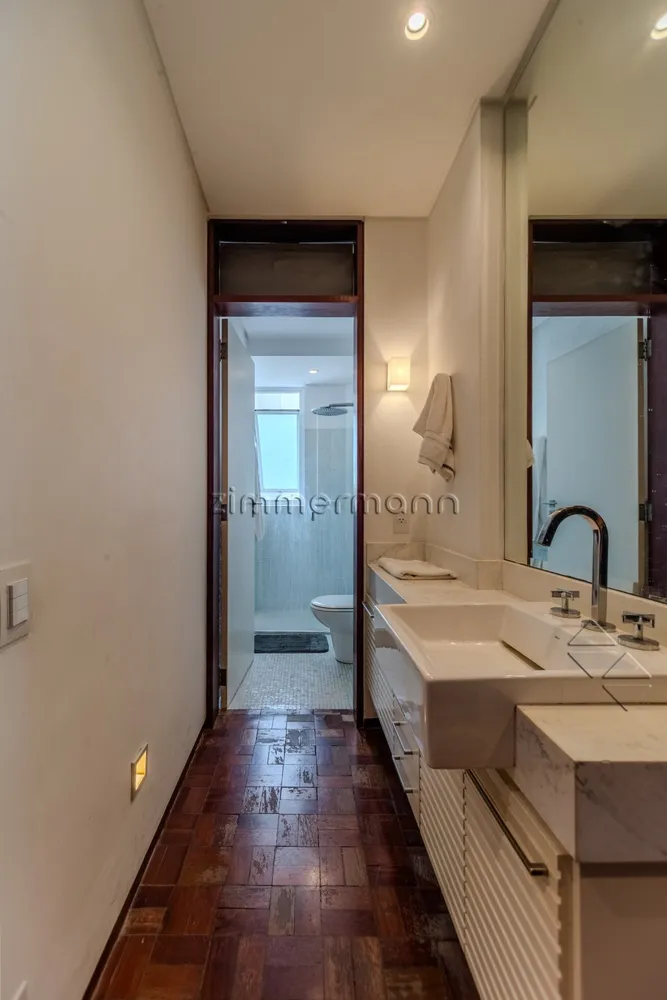 Apartamento, 3 quartos, 241 m² - Foto 4