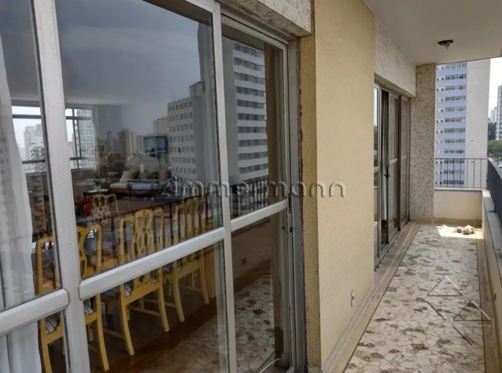 Apartamento, 3 quartos, 202 m² - Foto 2