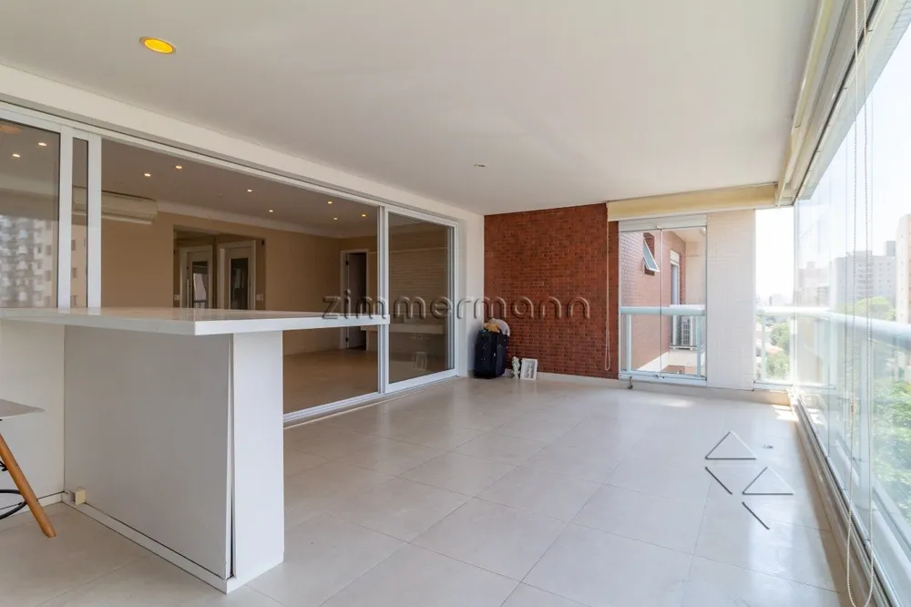 Apartamento, 3 quartos, 172 m² - Foto 1