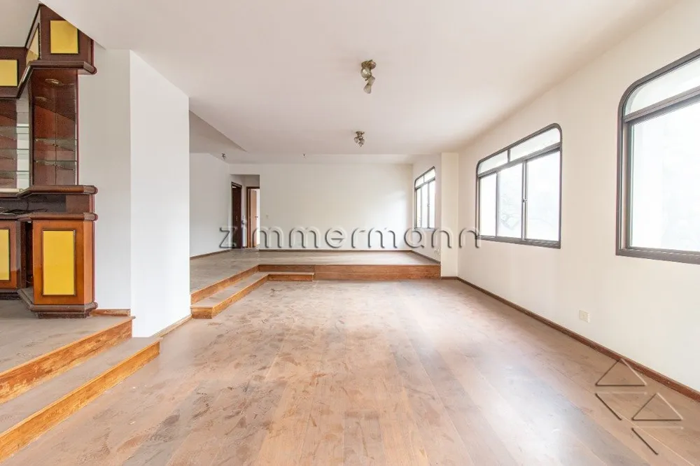 Apartamento, 3 quartos, 234 m² - Foto 1