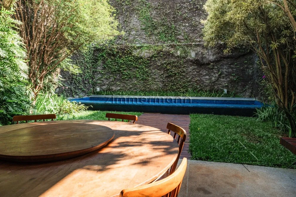 Casa, 3 quartos, 673 m² - Foto 2