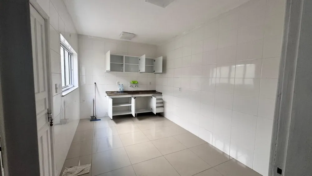 Casa, 3 quartos, 175 m² - Foto 4