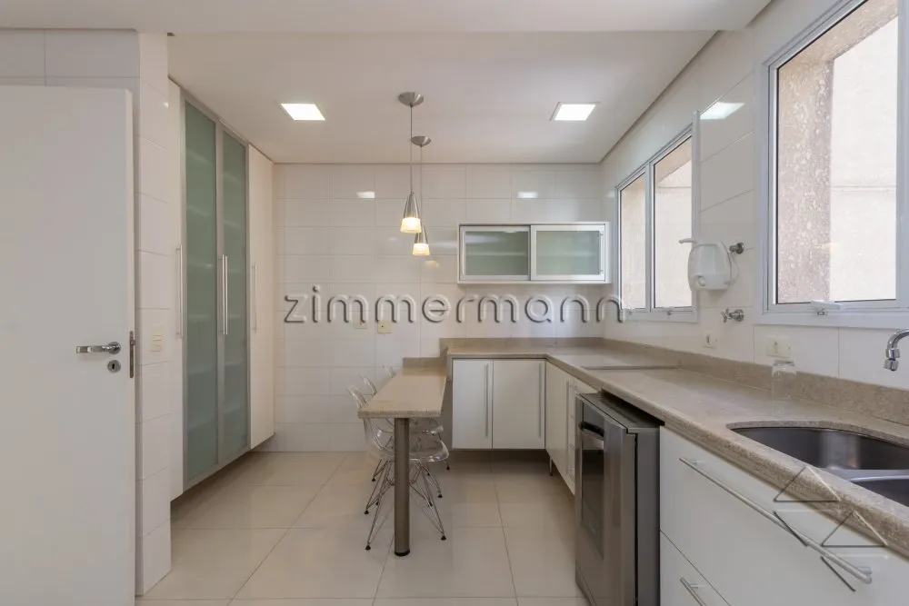 Apartamento, 4 quartos, 197 m² - Foto 4