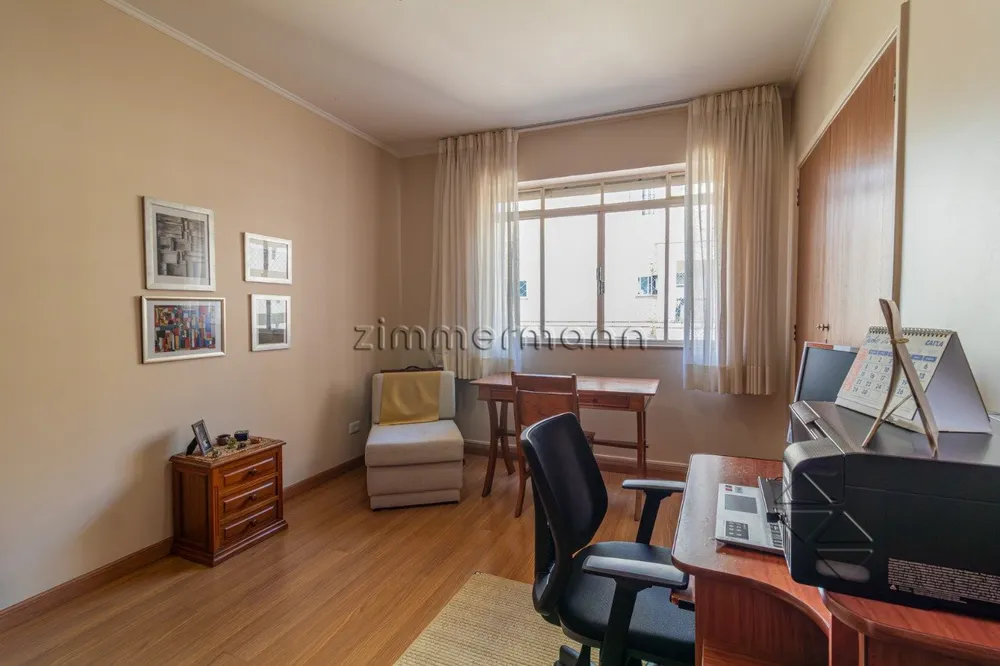 Apartamento, 3 quartos, 152 m² - Foto 2