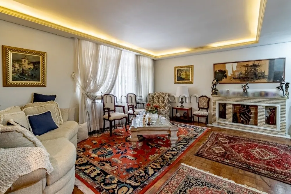 Casa, 4 quartos, 650 m² - Foto 1