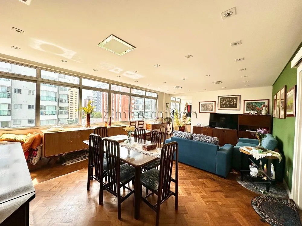 Apartamento, 3 quartos, 160 m² - Foto 2