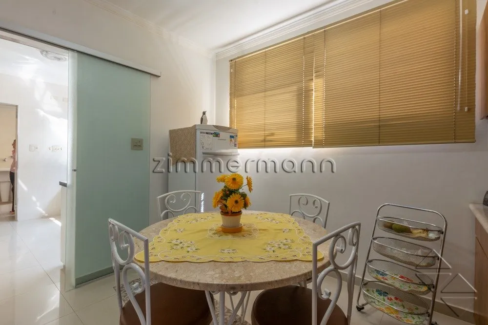 Apartamento, 4 quartos, 220 m² - Foto 1