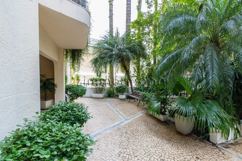 Apartamento, 3 quartos, 166 m² - Foto 1