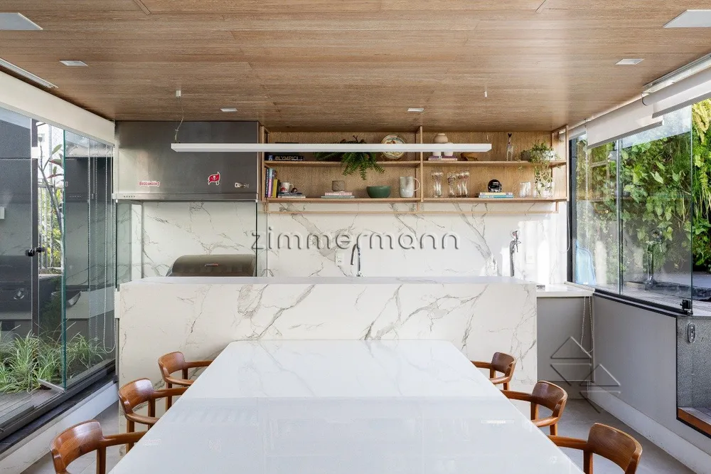 Cobertura, 3 quartos, 217 m² - Foto 2