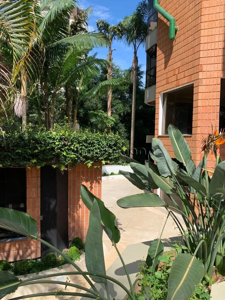Apartamento, 3 quartos, 200 m² - Foto 9