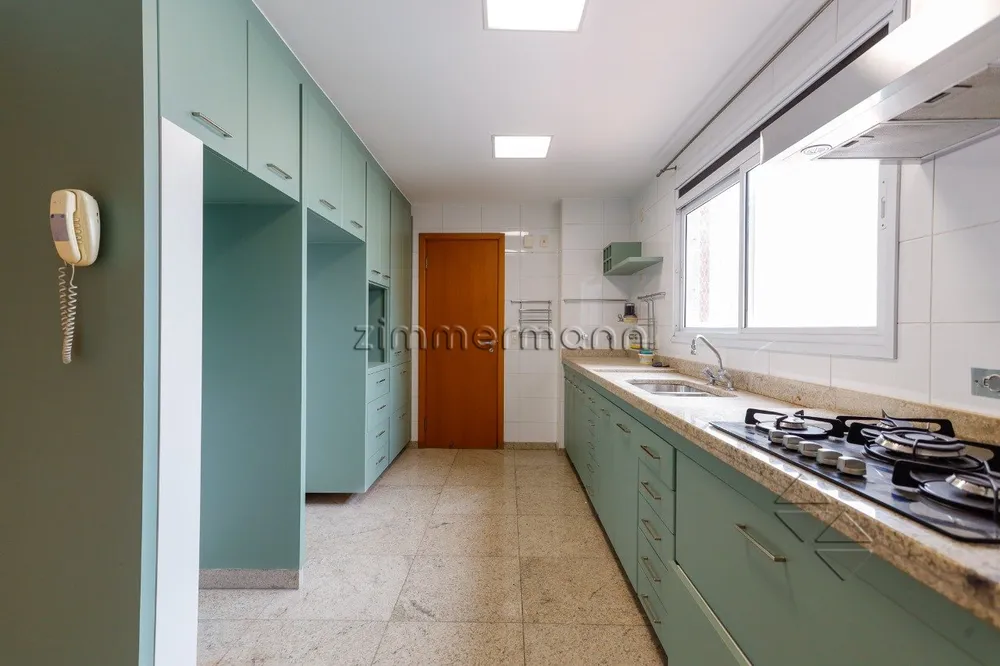 Apartamento, 4 quartos, 230 m² - Foto 1
