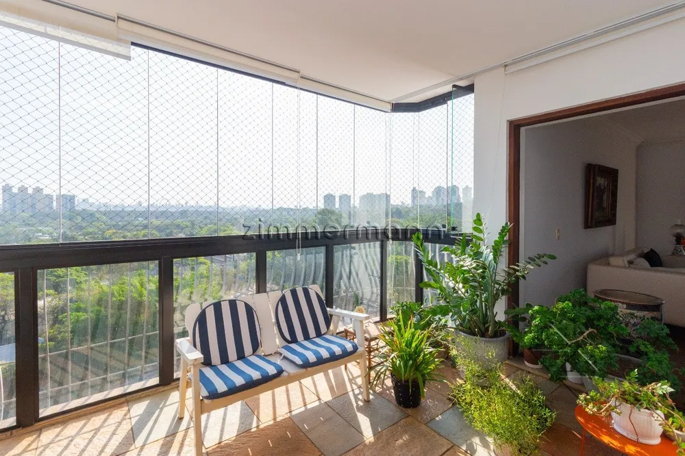 Apartamento, 3 quartos, 320 m² - Foto 1