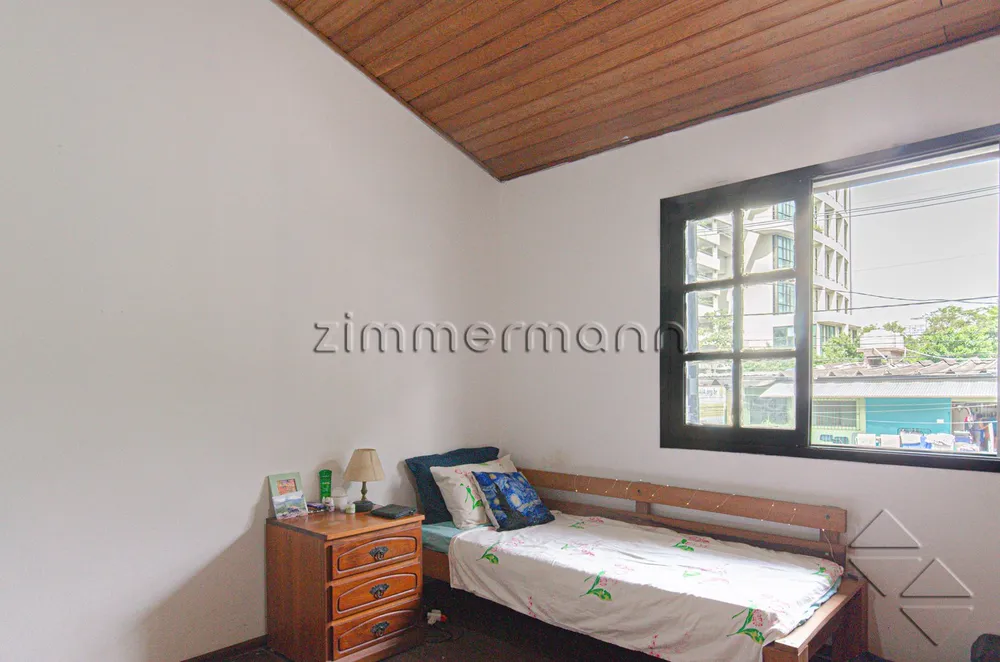 Casa, 6 quartos, 220 m² - Foto 1