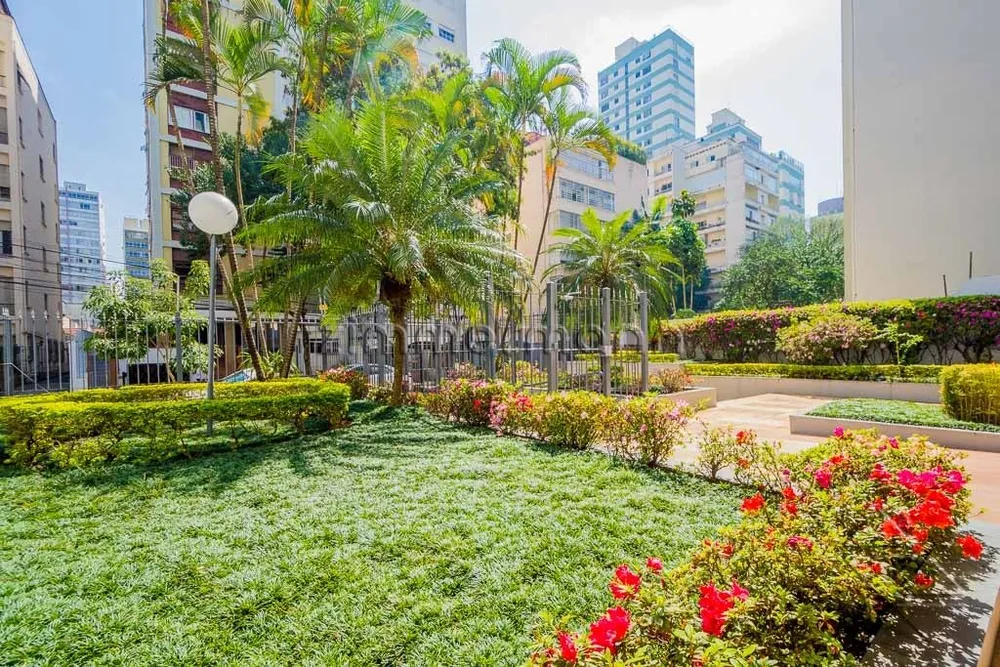 Apartamento, 3 quartos, 130 m² - Foto 1