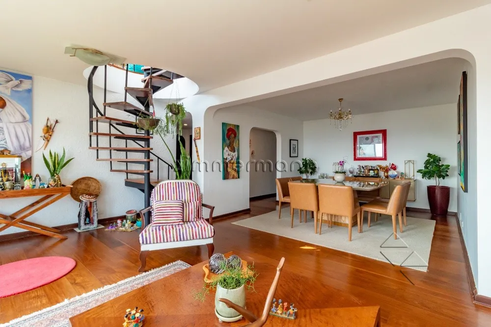 Cobertura, 3 quartos, 328 m² - Foto 2