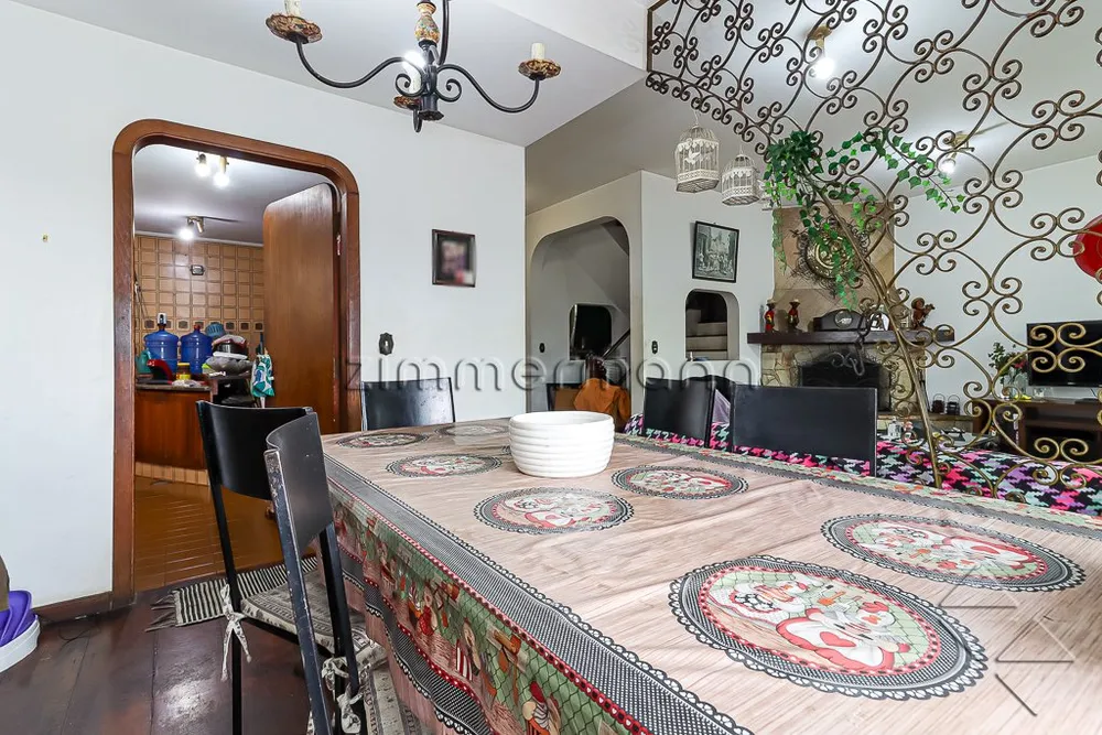 Casa, 4 quartos, 263 m² - Foto 3