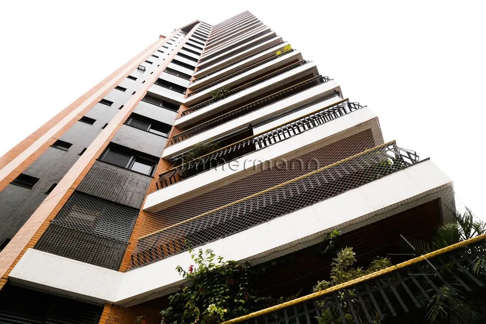 Apartamento, 4 quartos, 202 m² - Foto 1