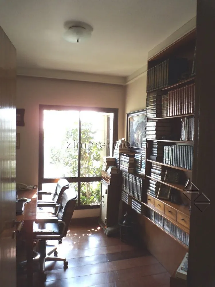 Apartamento, 4 quartos, 320 m² - Foto 1