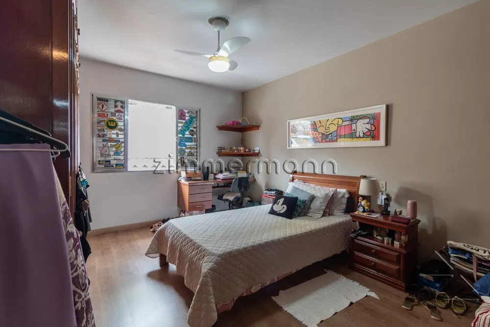 Casa, 4 quartos, 219 m² - Foto 4
