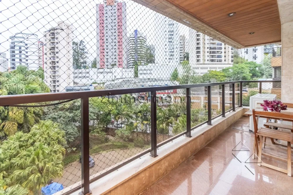Apartamento, 4 quartos, 238 m² - Foto 2
