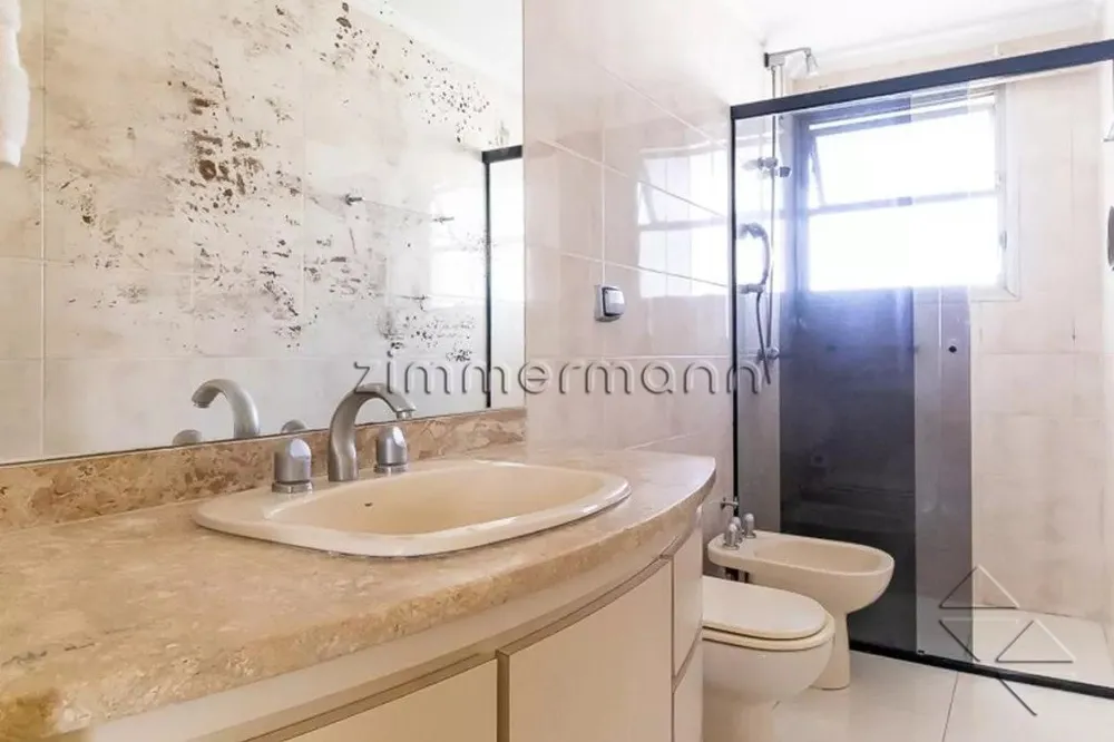 Apartamento, 3 quartos, 200 m² - Foto 1