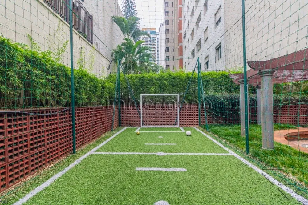 Loteamento e Condomínio, 270 m² - Foto 1