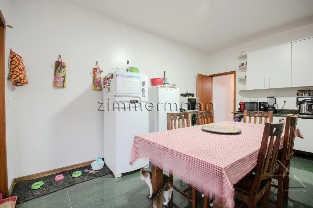 Casa, 3 quartos, 247 m² - Foto 6