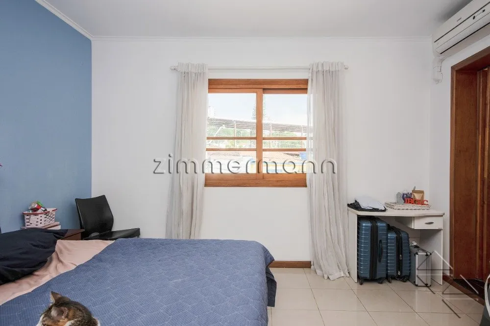 Casa, 3 quartos, 247 m² - Foto 3