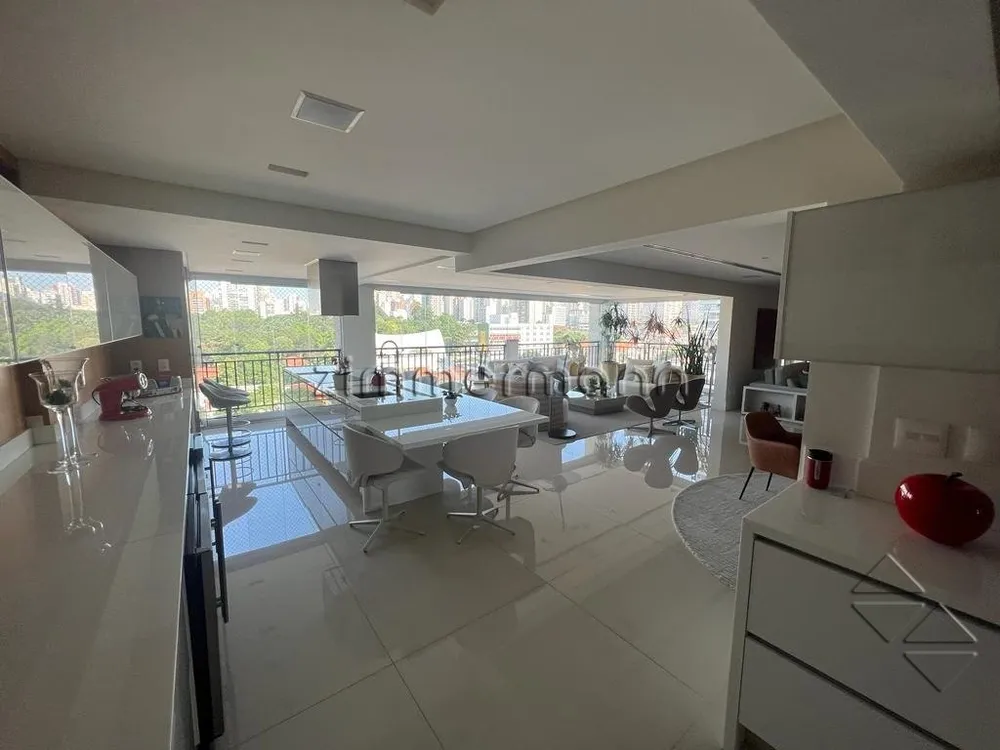 Apartamento, 3 quartos, 240 m² - Foto 6