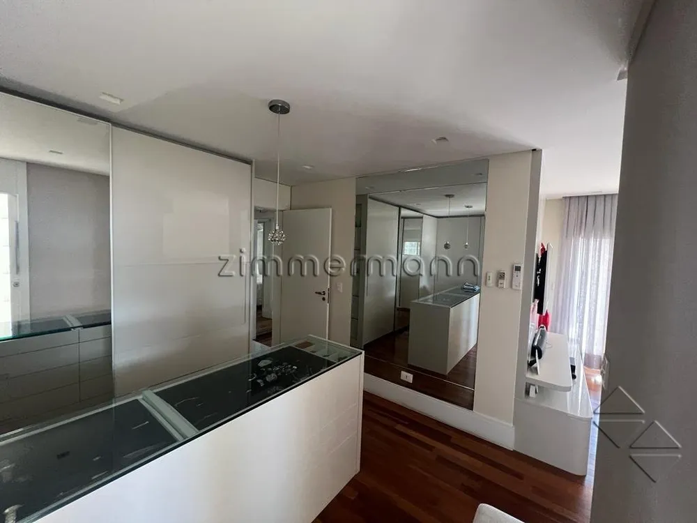 Apartamento, 3 quartos, 240 m² - Foto 4