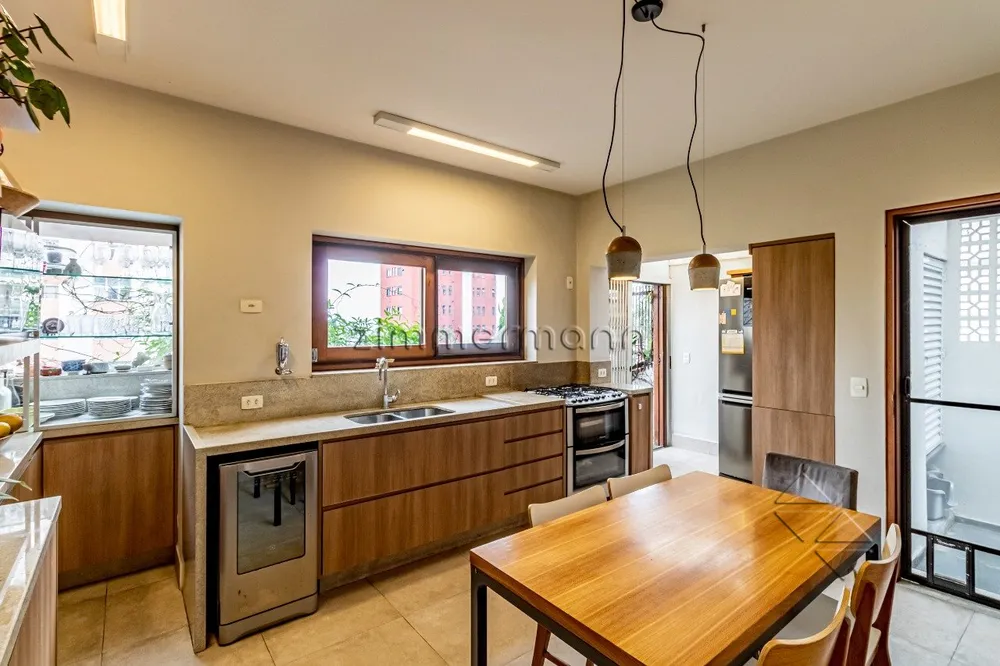 Casa, 3 quartos, 190 m² - Foto 1